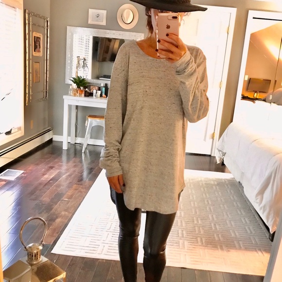Anthropologie Tops - Anthropologie gray long sleeve casual shirt medium